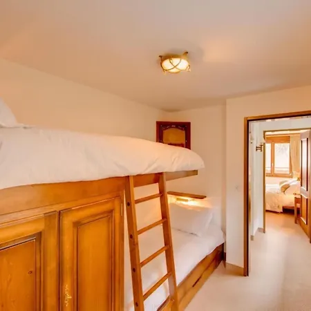 Holiday home Freistehendens Zen An Bester Lage By Interhome