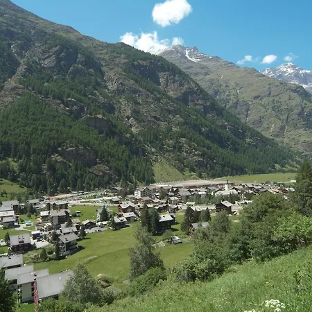 Holiday home Freistehendens Zen An Bester Lage By Interhome